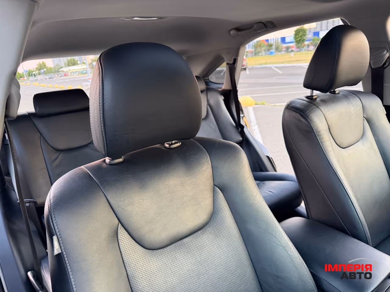 Lexus RX - фото 4