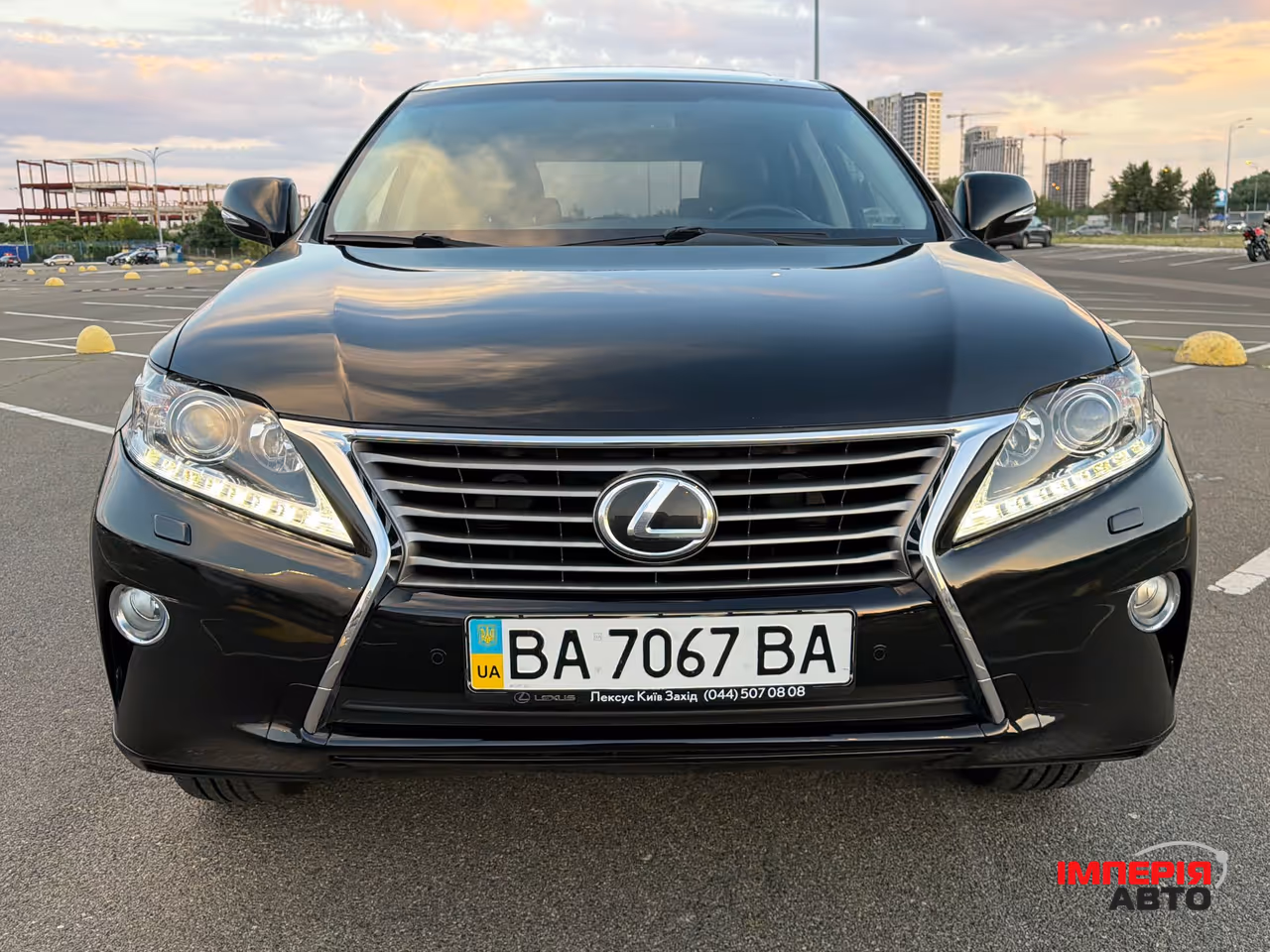 Lexus RX - фото 5