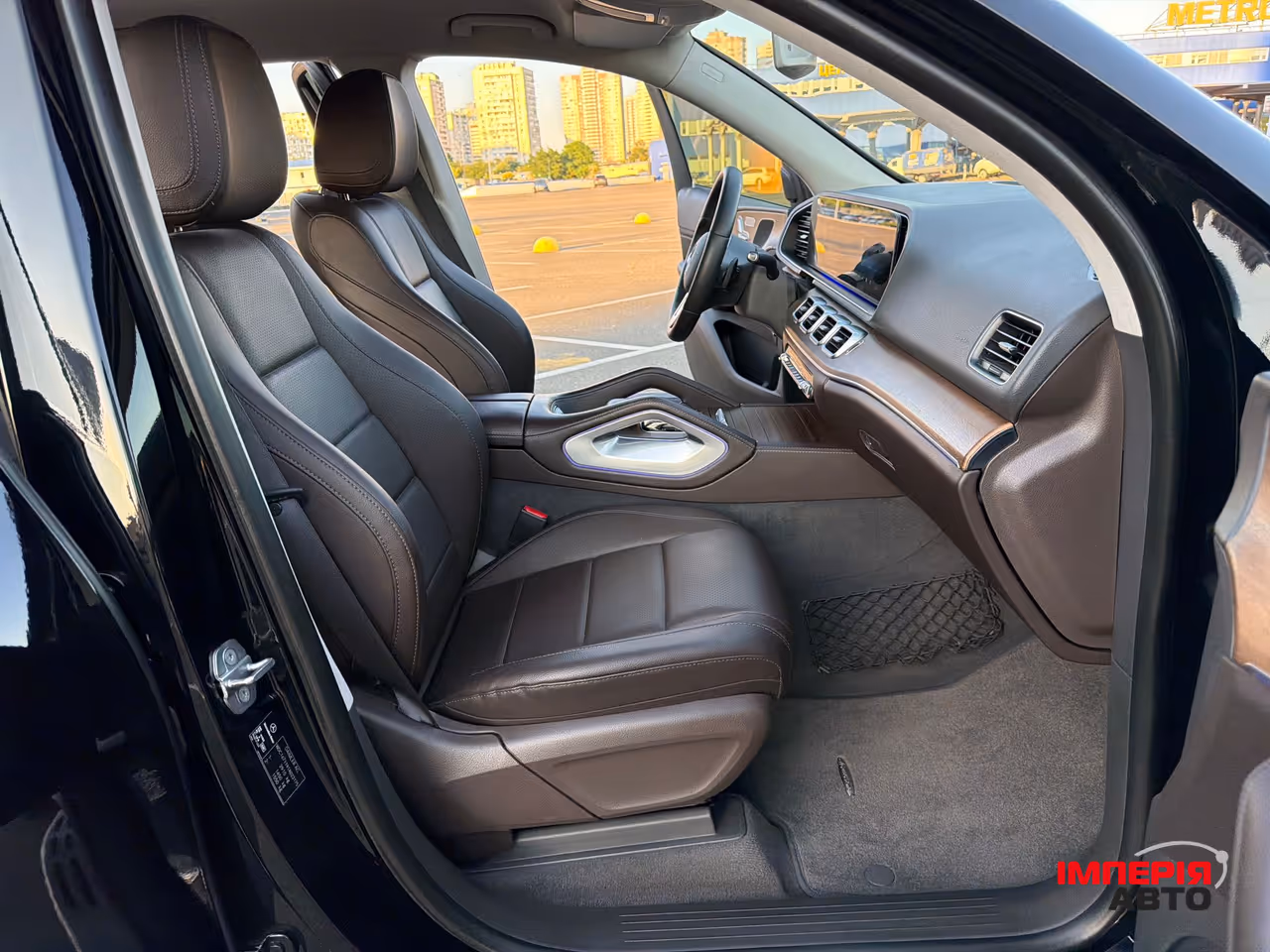 Mercedes-Benz GLE - фото 19