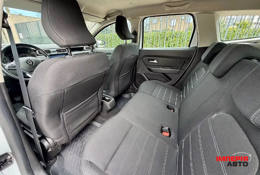 Renault Duster - фото 23