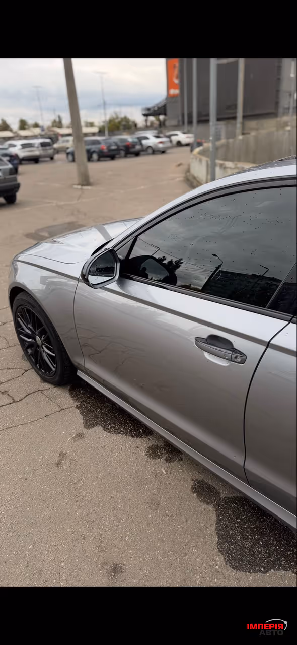 Audi A6 - фото 2
