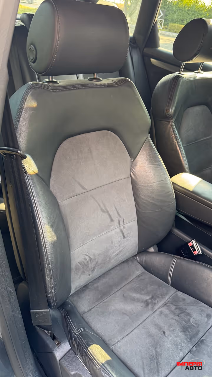 Audi A4 - фото 31