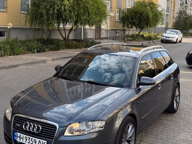 Audi A4 - зображення 2