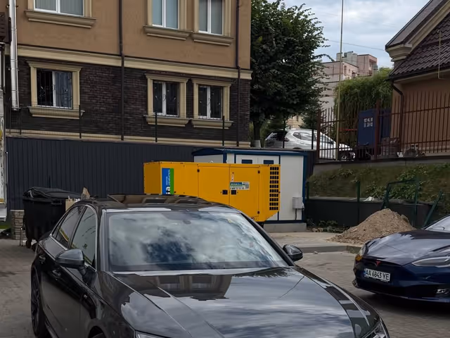 Audi A4 - зображення 1