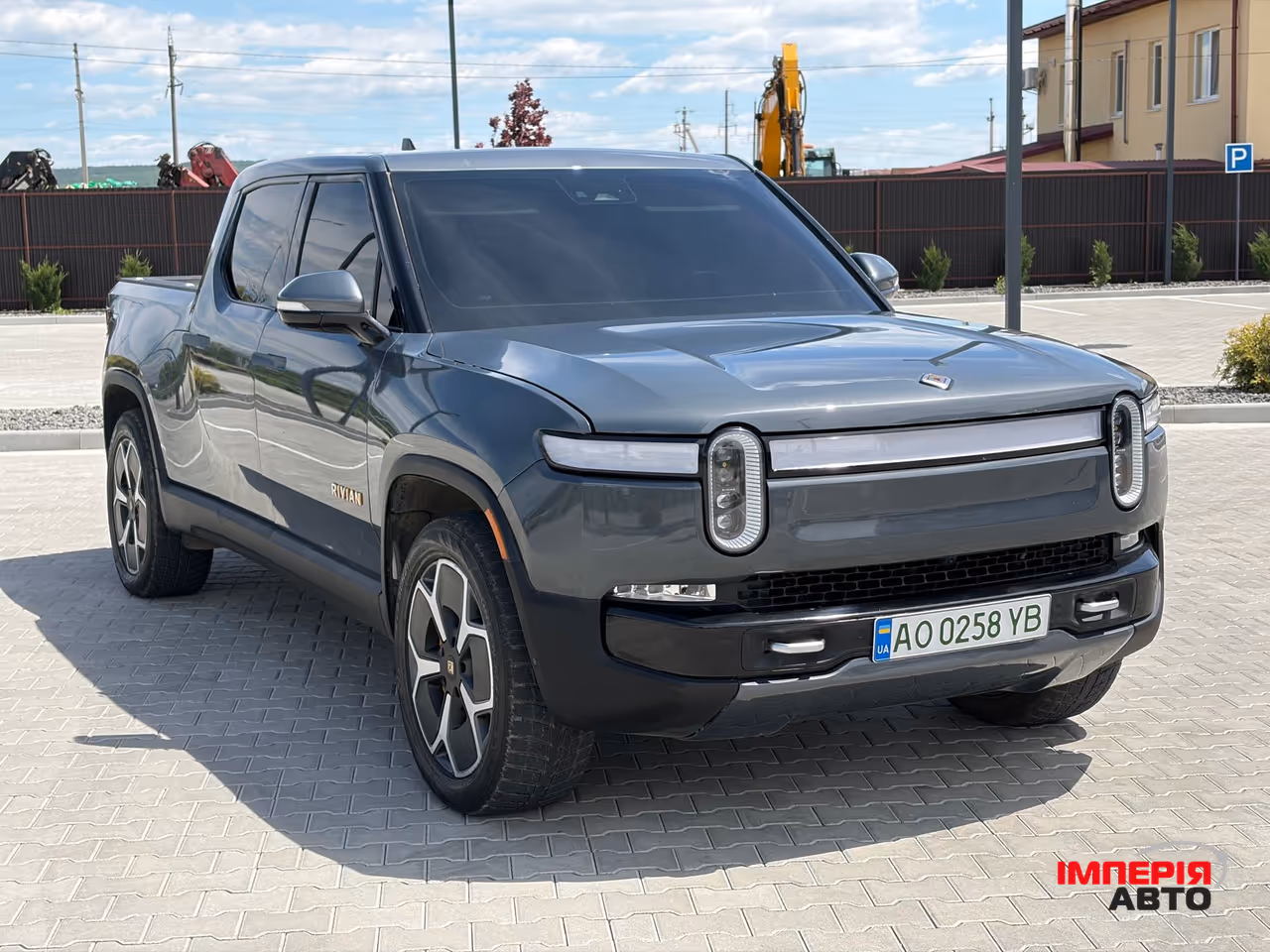 Rivian R1T - фото 6