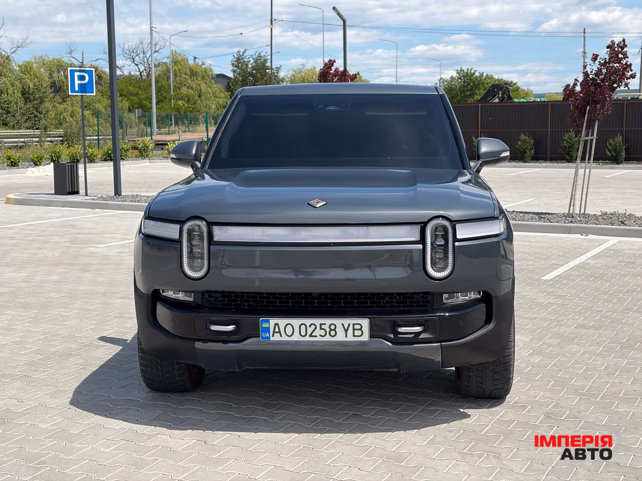 Rivian R1T - фото 4