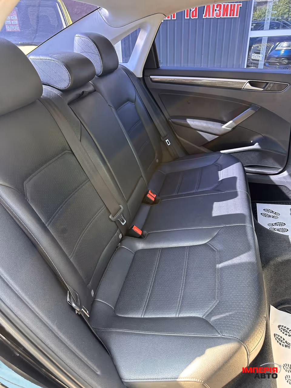 Volkswagen Passat - фото 13