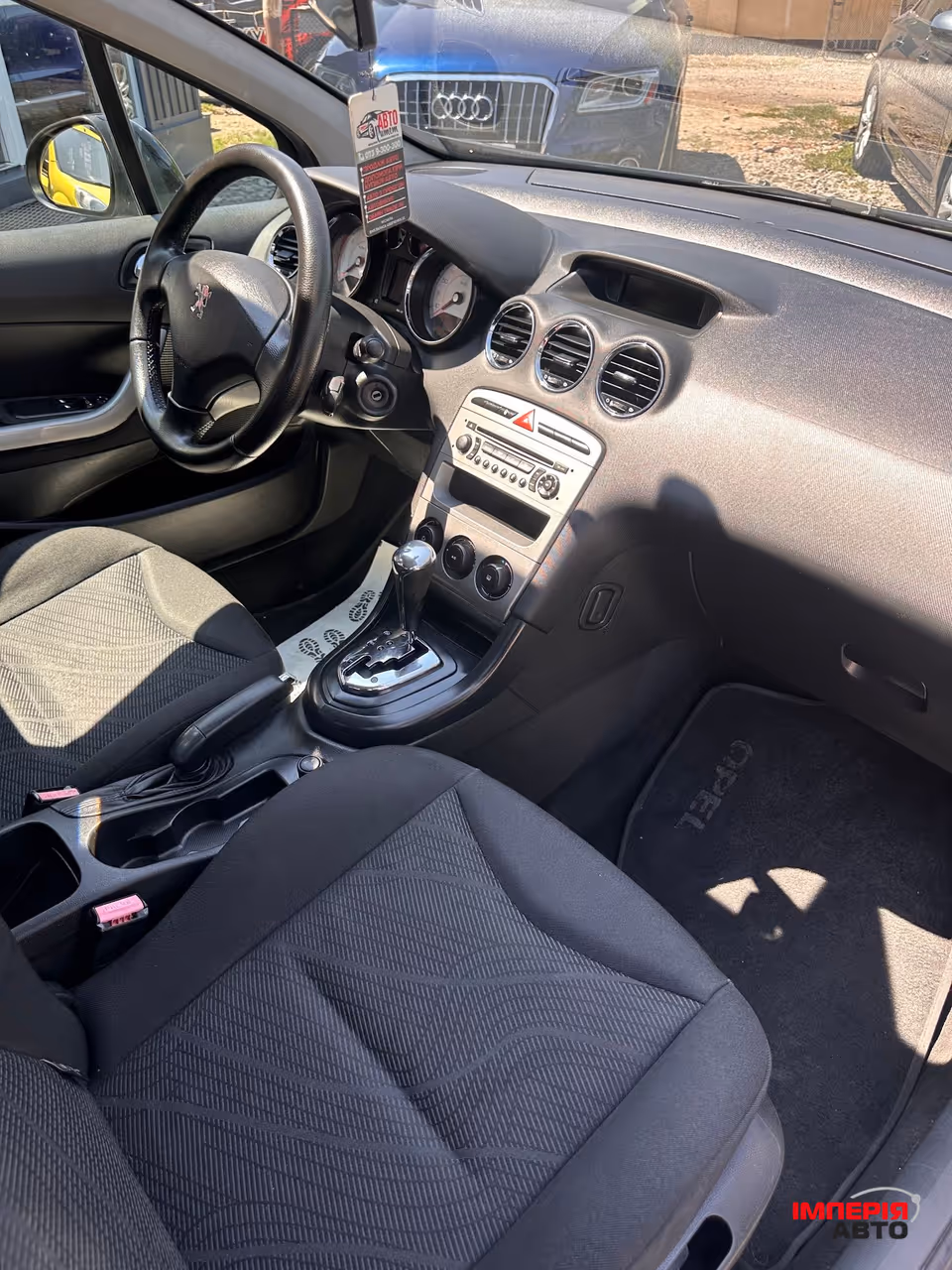 Peugeot 308 - фото 9