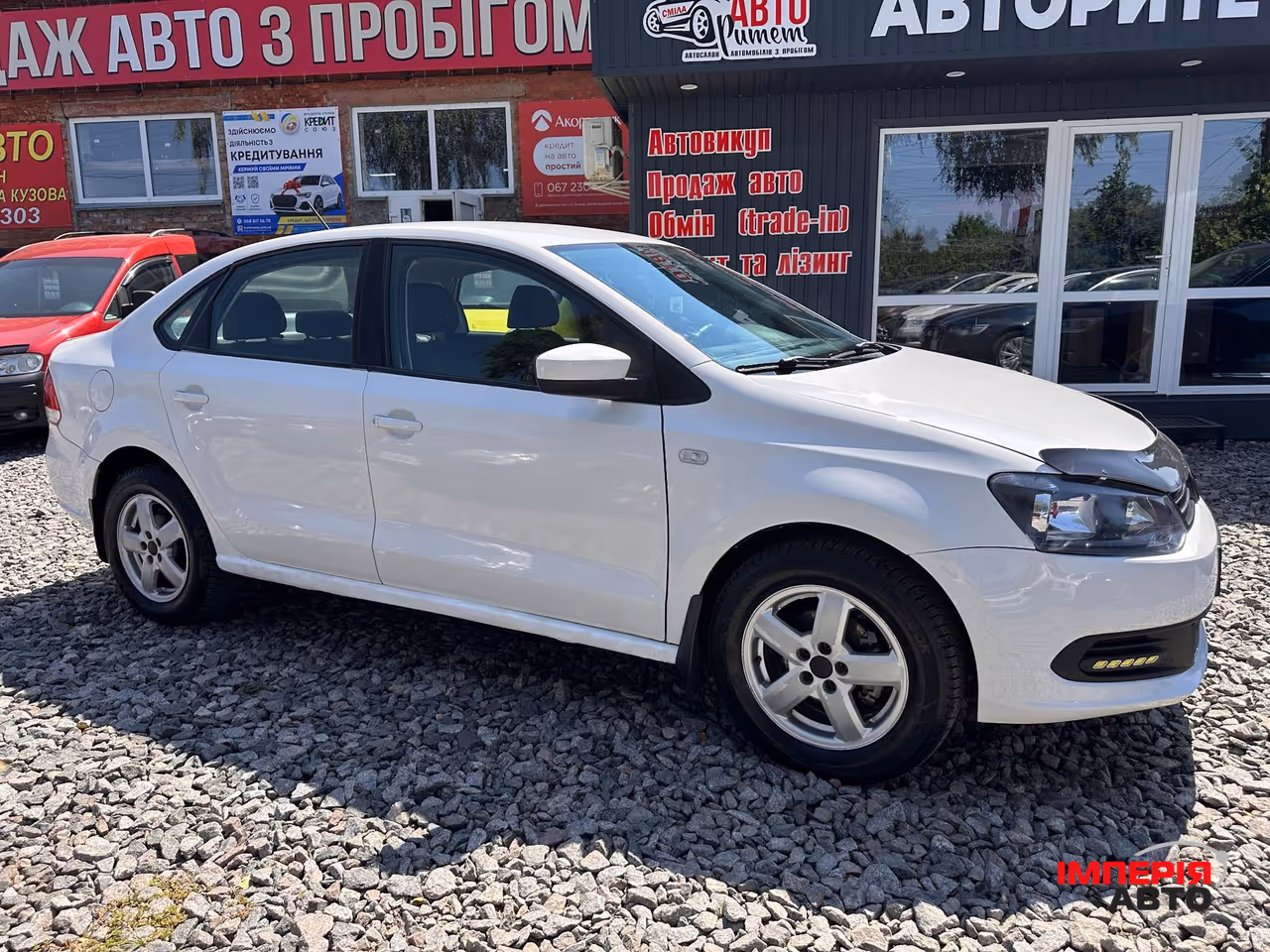 Volkswagen Polo - фото 17