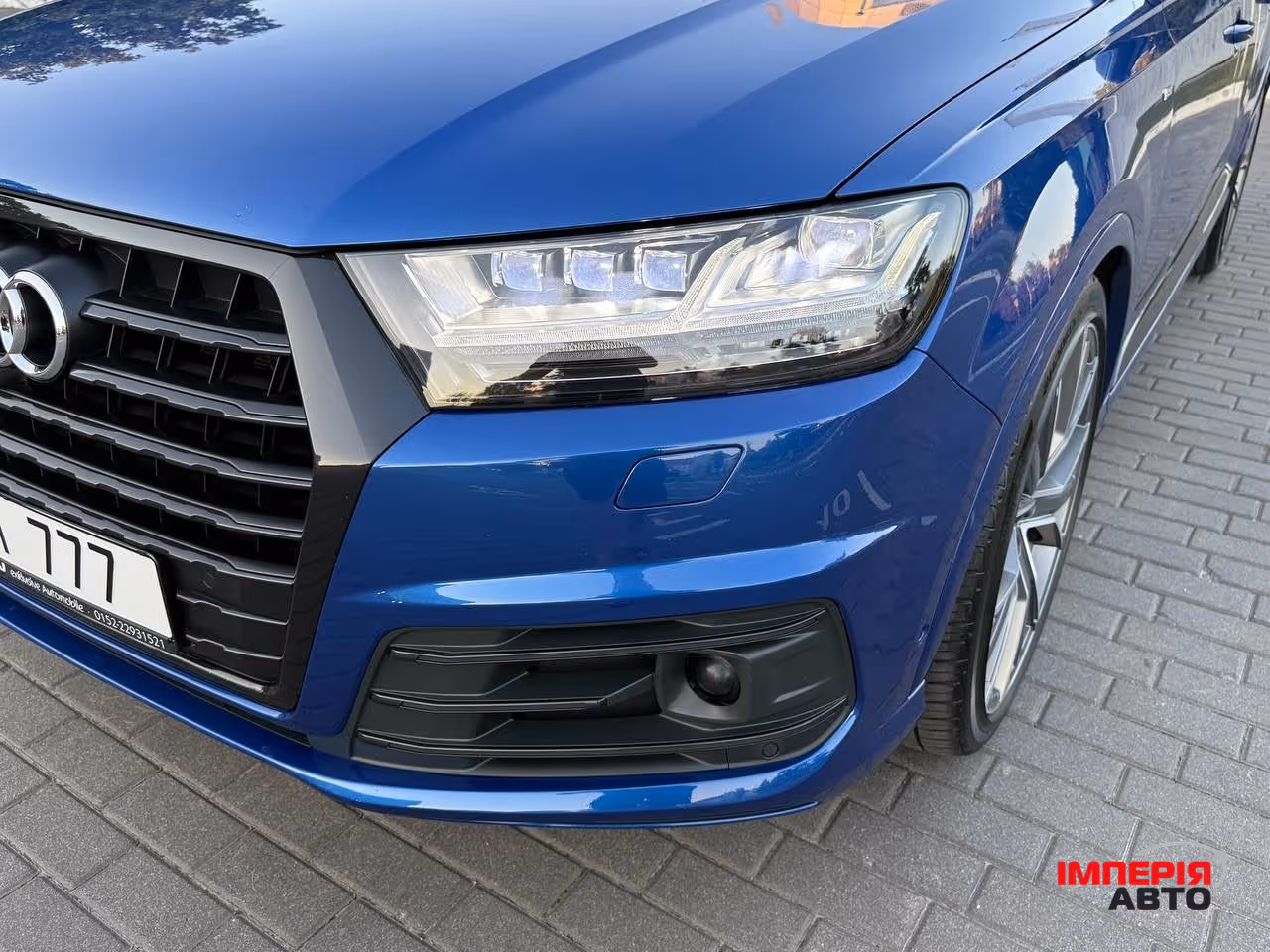 Audi Q7 - фото 28