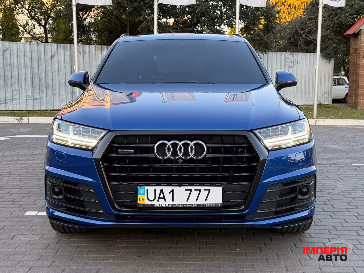 Audi Q7 - фото 25