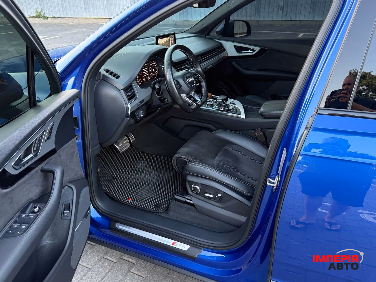 Audi Q7 - фото 47