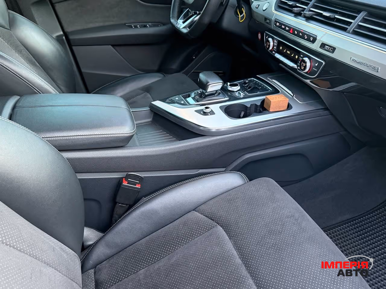 Audi Q7 - фото 75