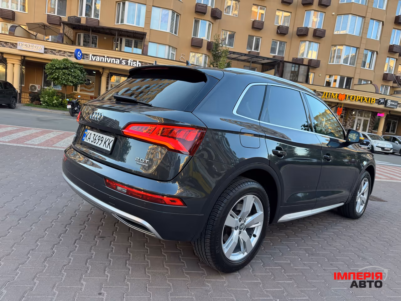 Audi Q5 - фото 6