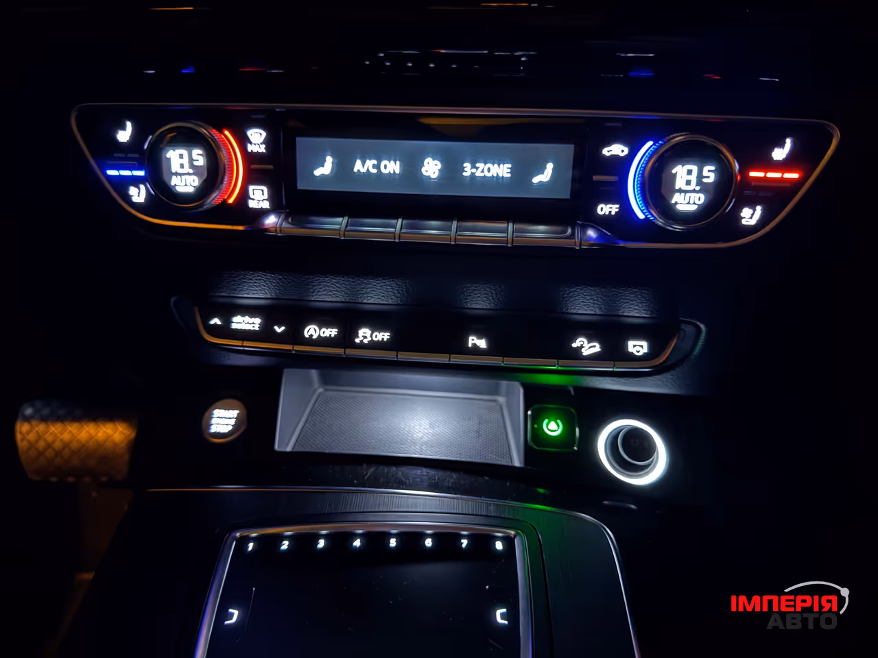 Audi Q5 - фото 24