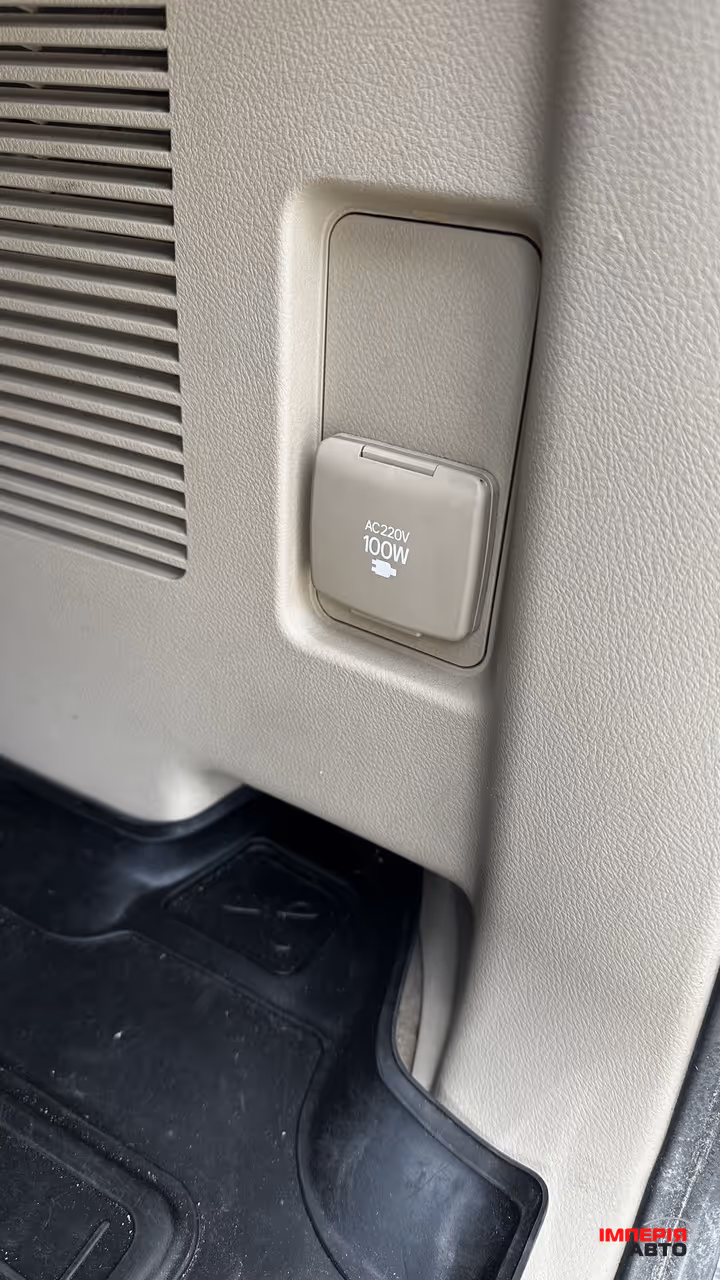 Toyota Land Cruiser Prado - фото 16