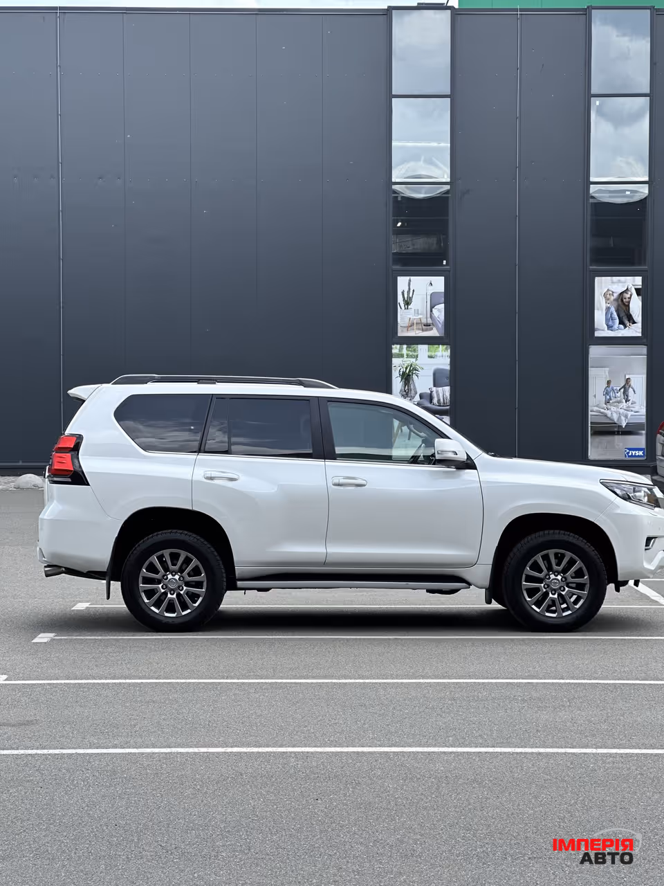 Toyota Land Cruiser Prado - фото 7
