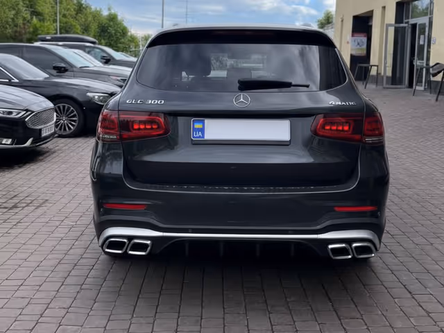 Mercedes-Benz GLC - зображення 2