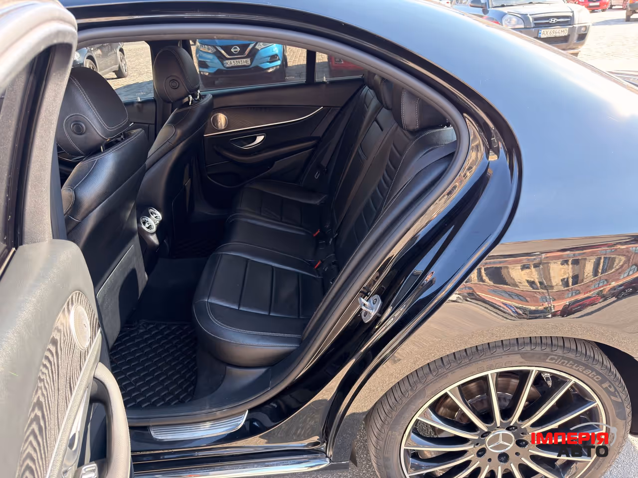 Mercedes-Benz E-Класс - фото 14