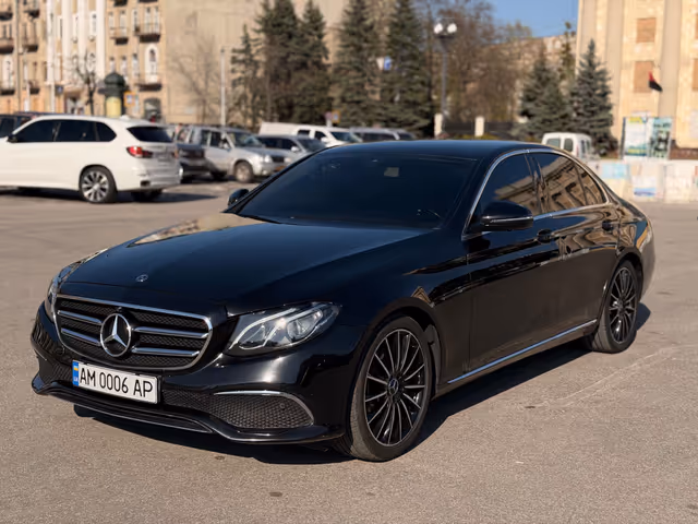 Mercedes-Benz E-Класс - зображення 3