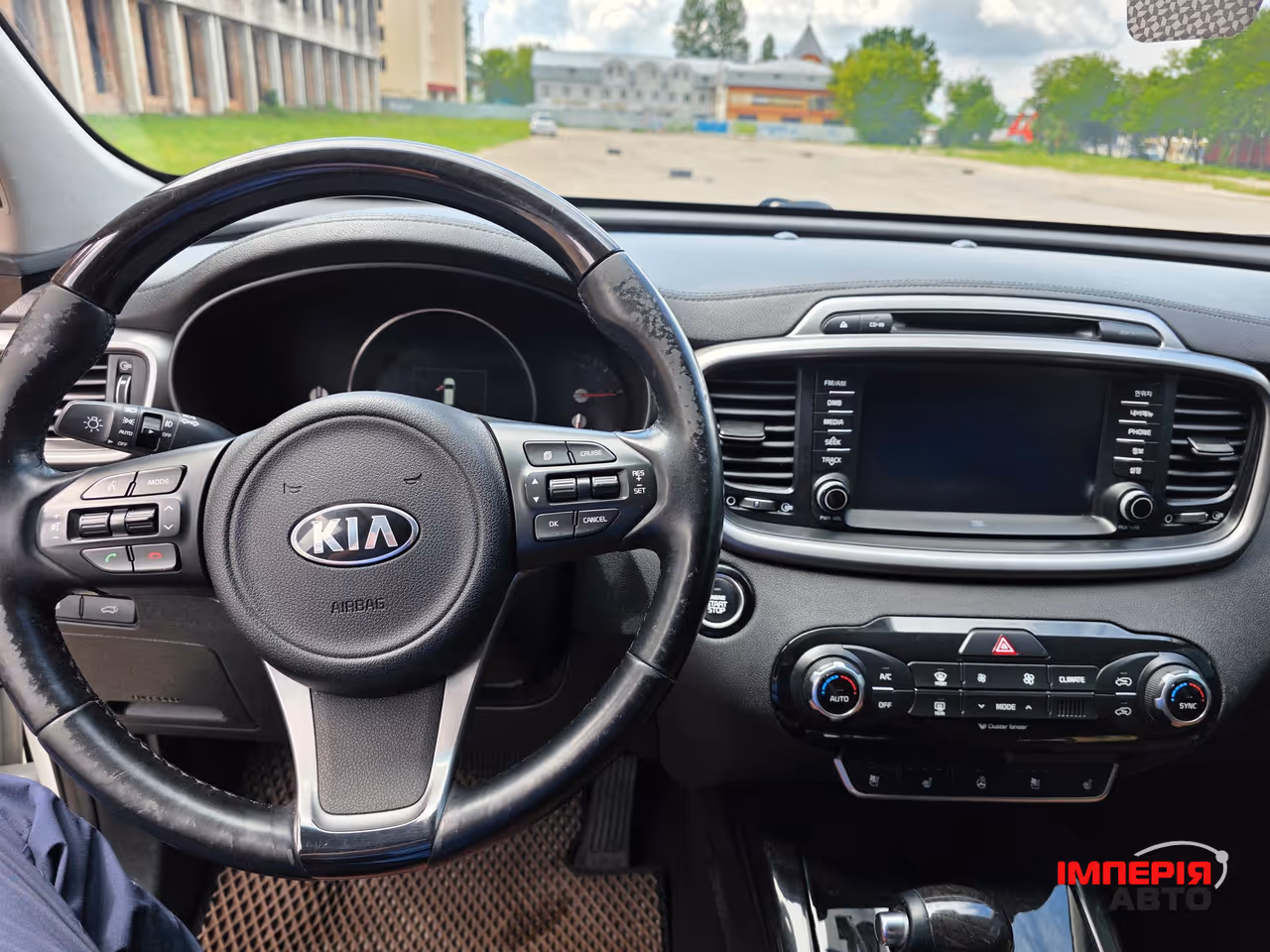 Kia Sorento - фото 26