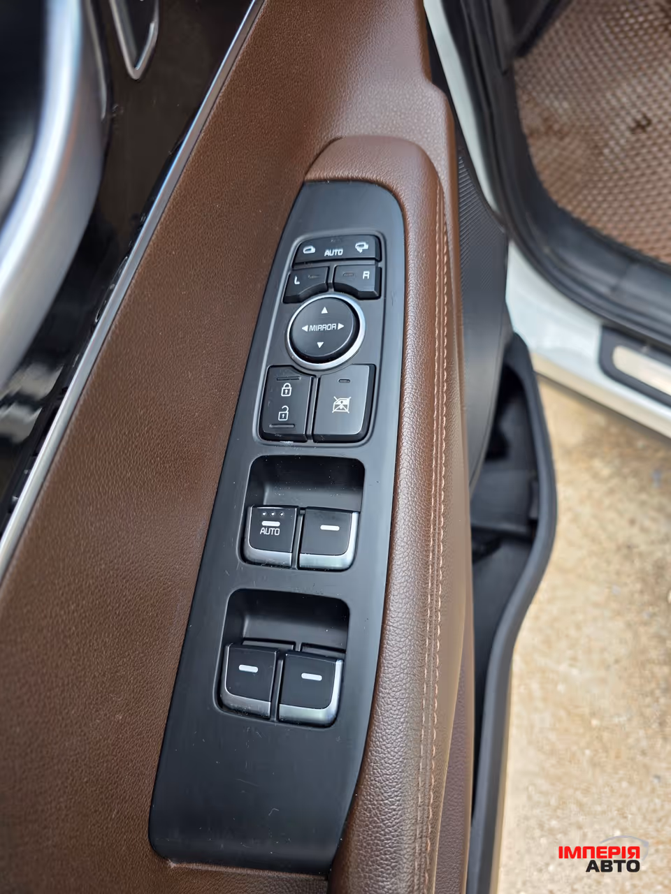 Kia Sorento - фото 22