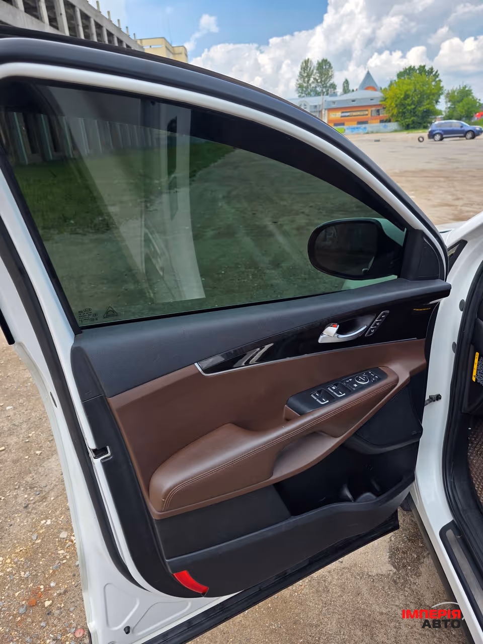 Kia Sorento - фото 7