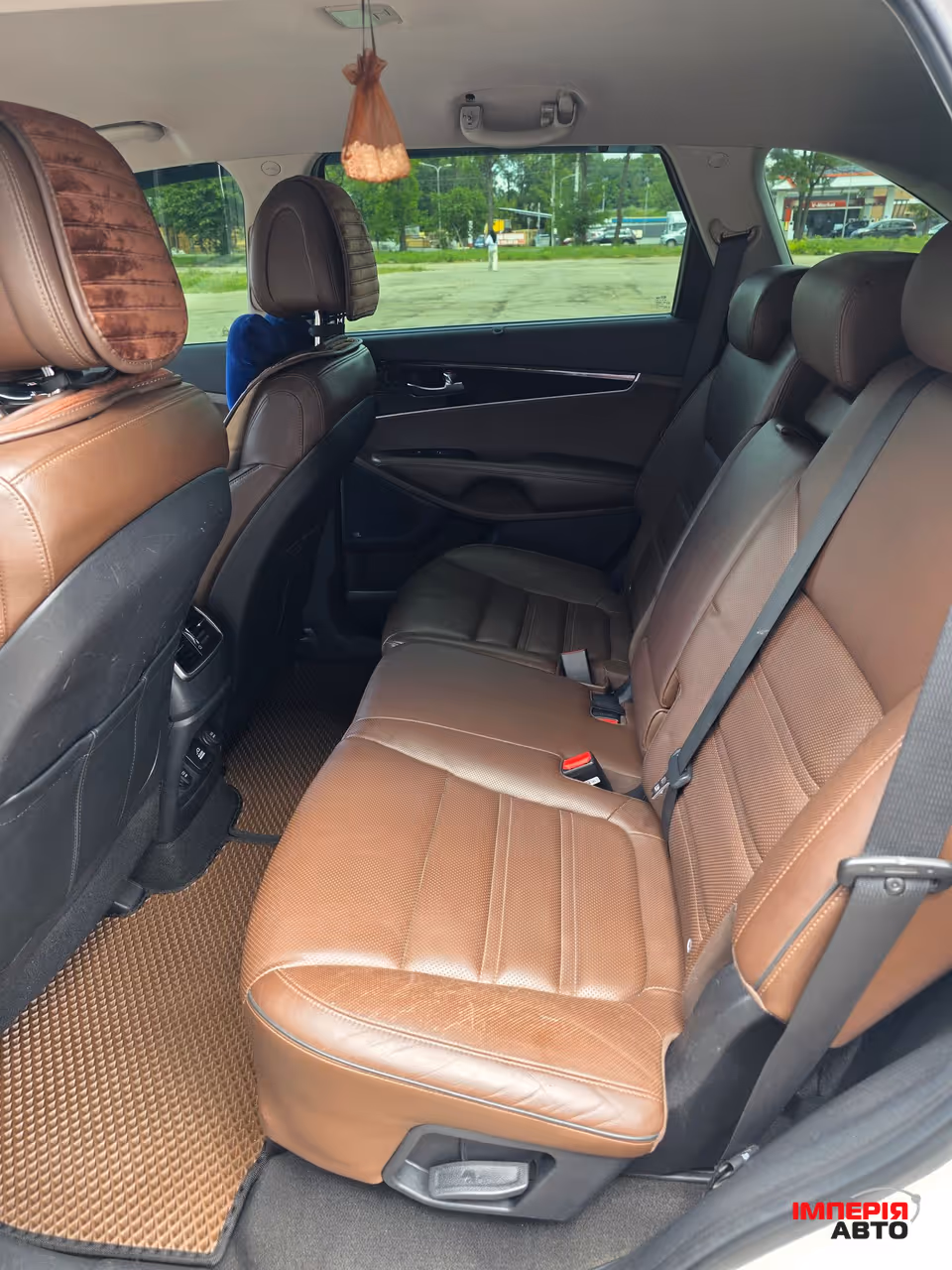 Kia Sorento - фото 10