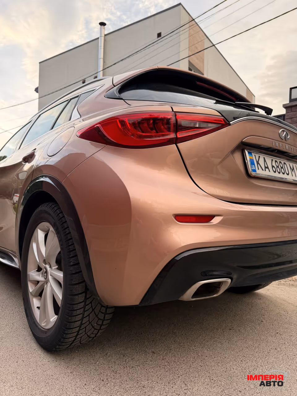 Infiniti QX30 - фото 12