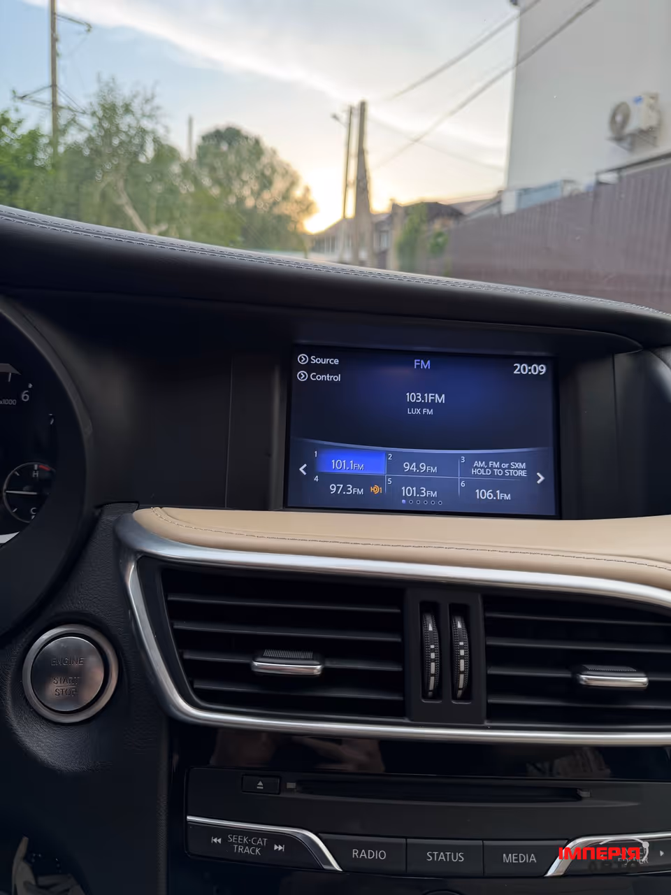 Infiniti QX30 - фото 3