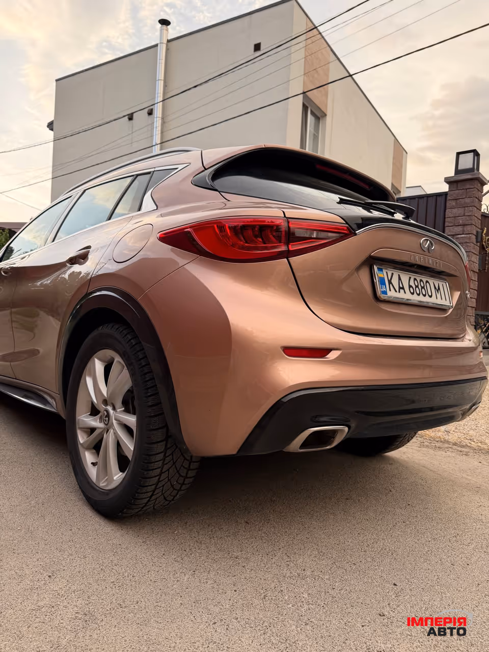 Infiniti QX30 - фото 15