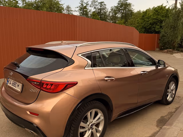 Infiniti QX30 - зображення 5