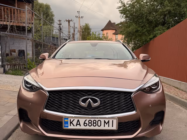 Infiniti QX30 - зображення 1