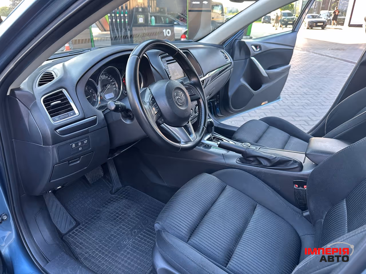 Mazda 6 - фото 9