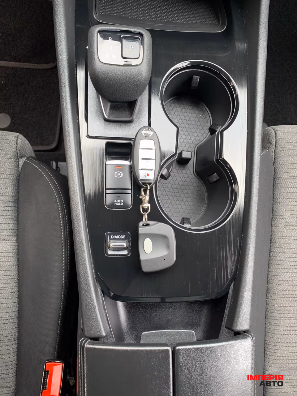 Nissan Rogue - фото 32
