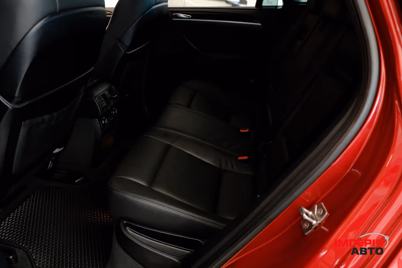 BMW X6 - фото 8