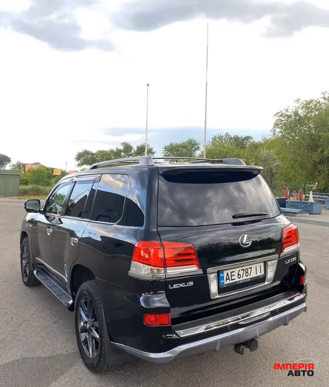Lexus LX - фото 4