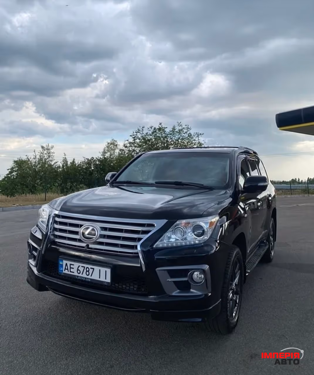 Lexus LX - фото 1