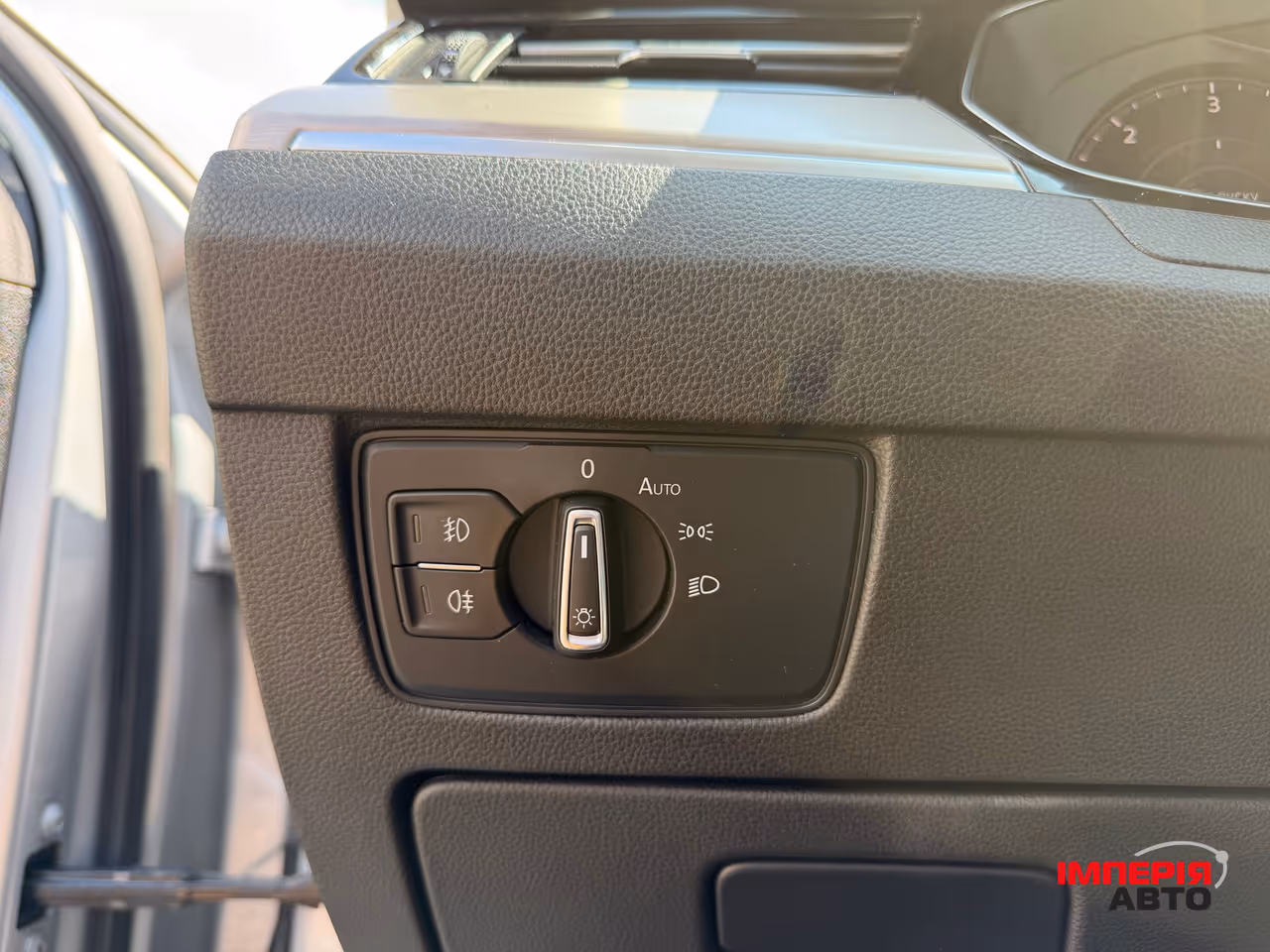 Volkswagen Passat - фото 7