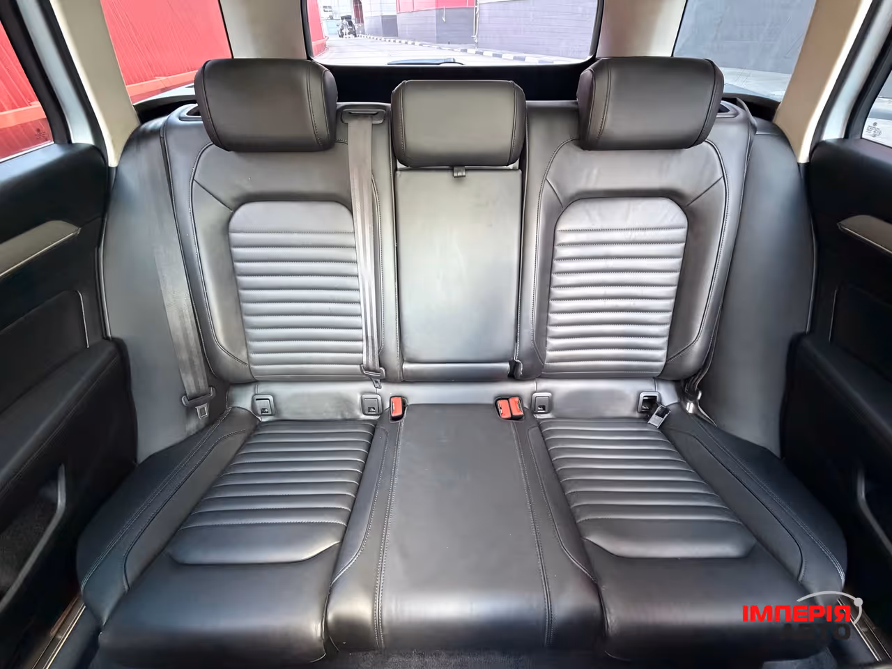 Volkswagen Passat - фото 14
