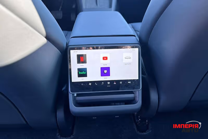 Tesla Model 3 - фото 12