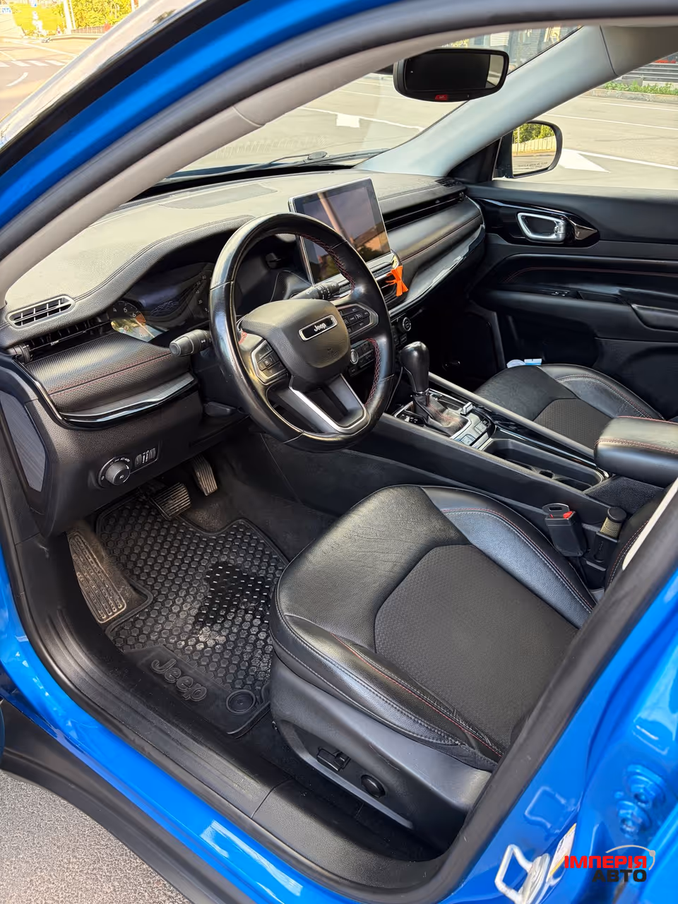 Jeep Compass - фото 11