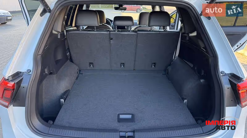 Volkswagen Tiguan - фото 35