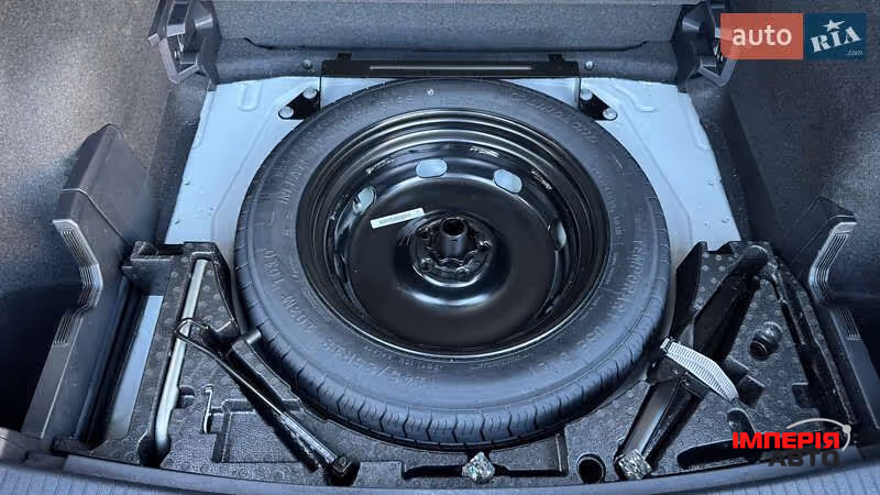 Volkswagen Tiguan - фото 36