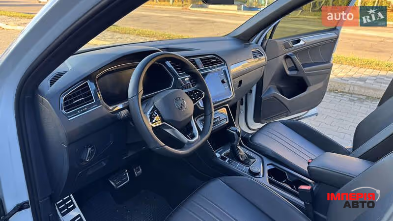 Volkswagen Tiguan - фото 28