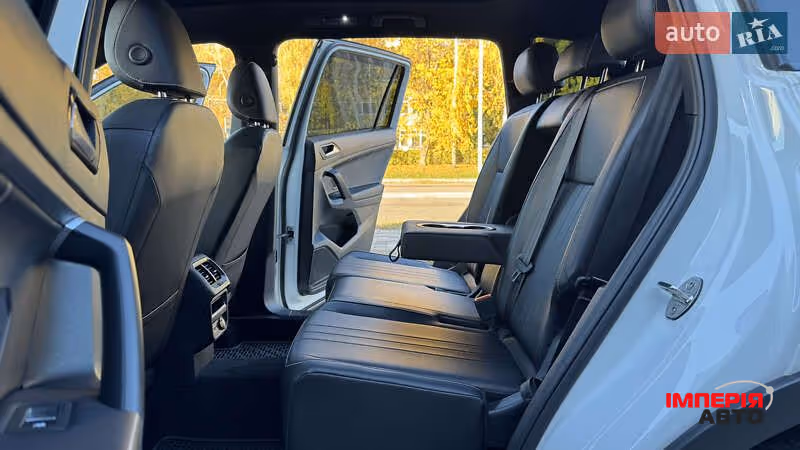 Volkswagen Tiguan - фото 25