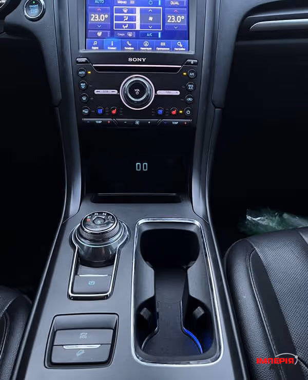 Ford Fusion USA - фото 16
