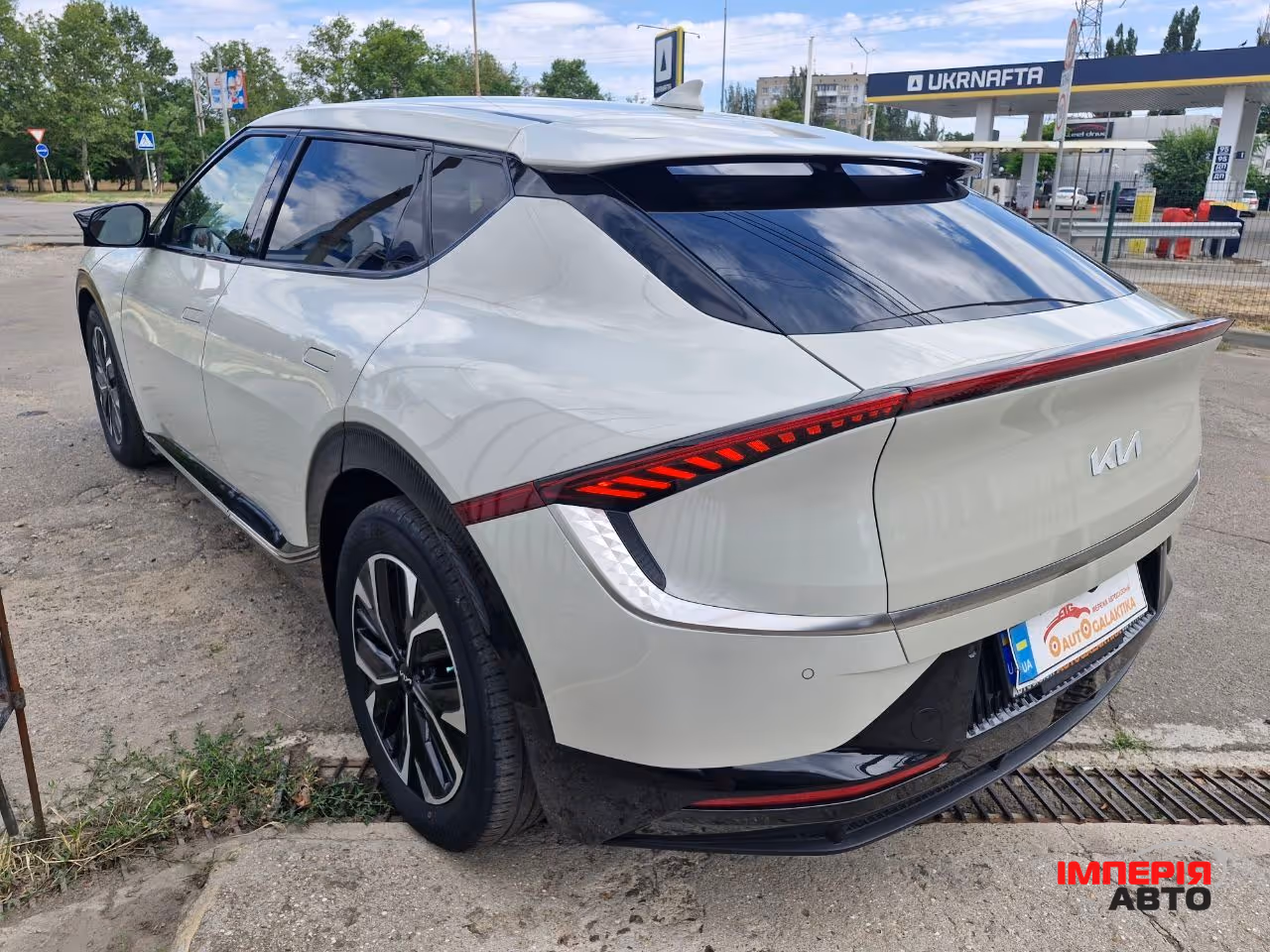 Kia EV6 - фото 8