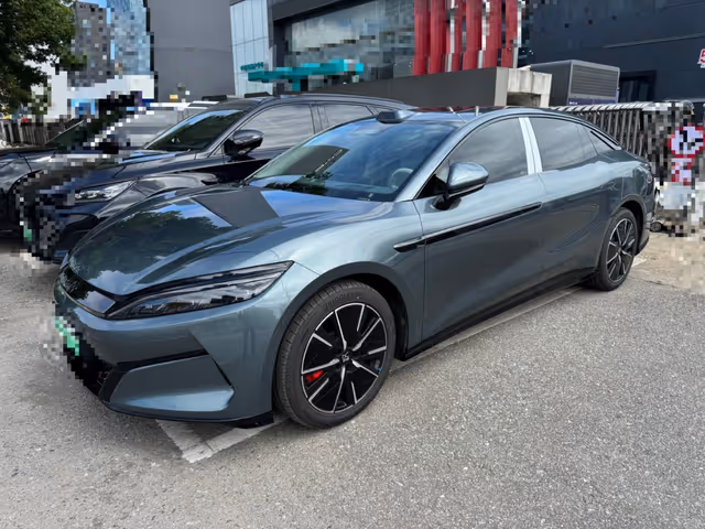 BYD Han - зображення 1