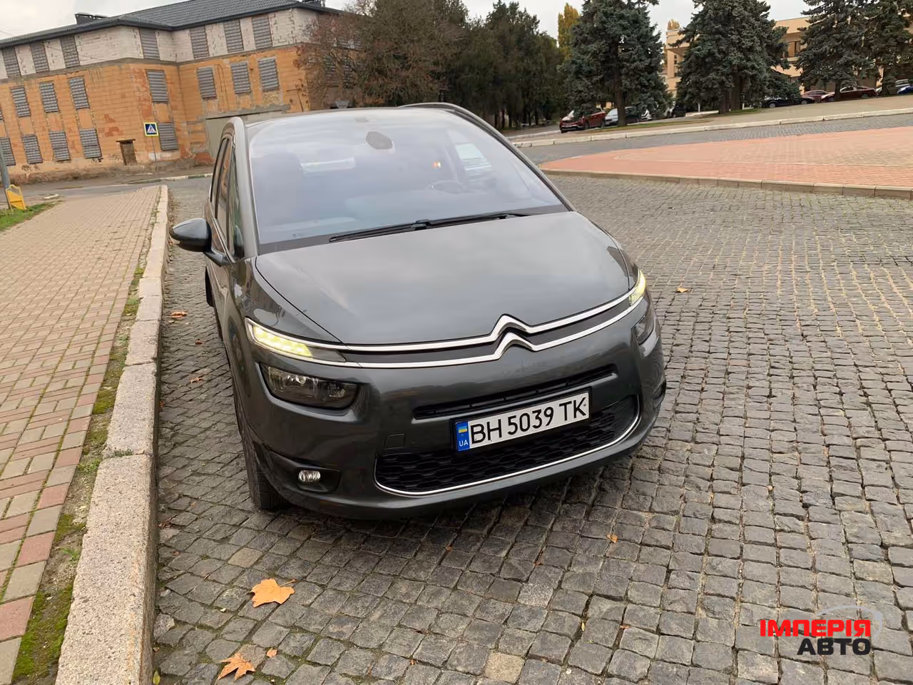 Citroen C4 Picasso - фото 4